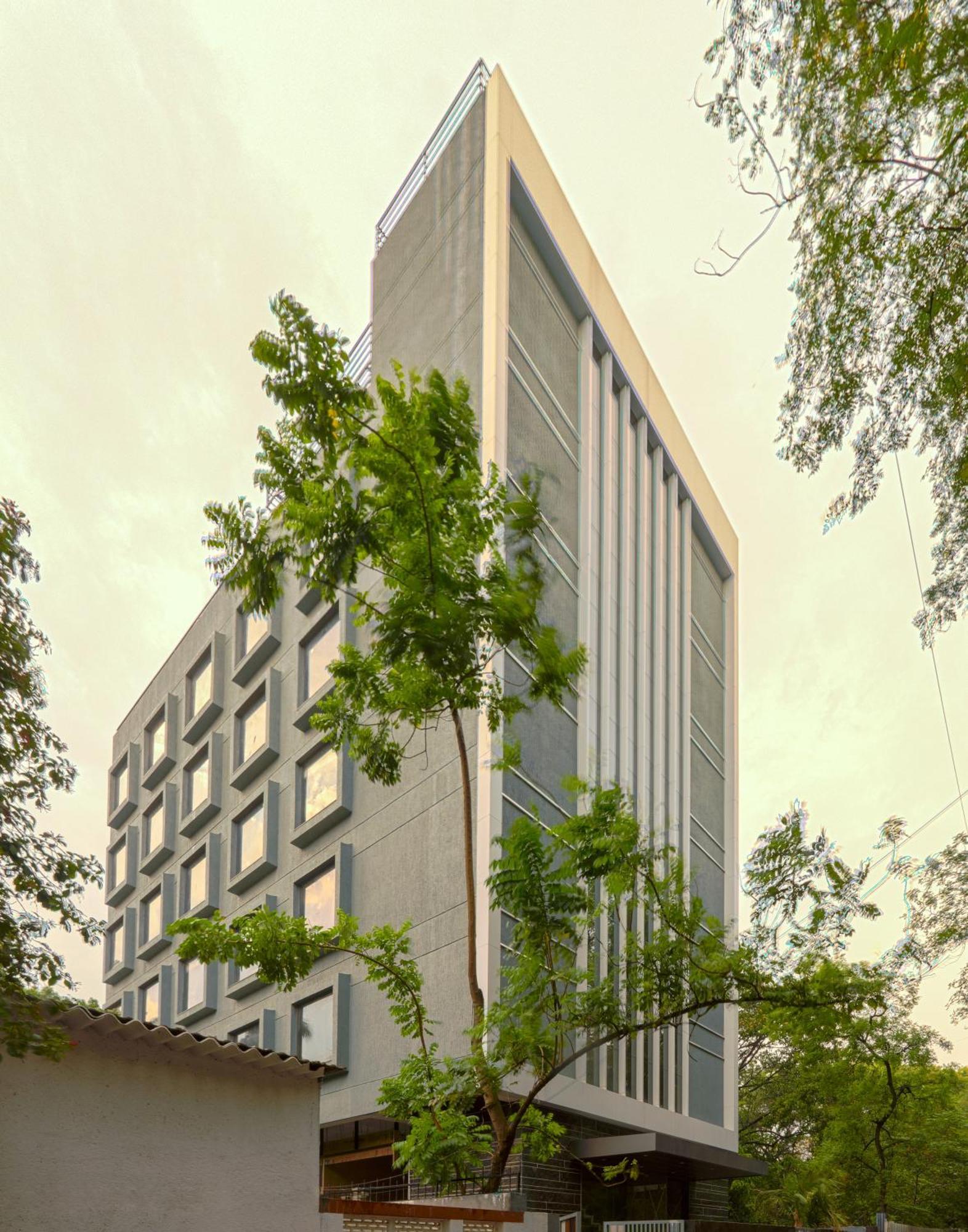 Magnus Nexstar Suites Kalyani Nagar Pune Exterior photo